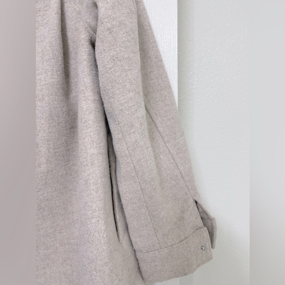 H&M Beige Shacket Size XSmall - Picture 10 of 11